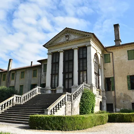 Ca' Conti Feriegård